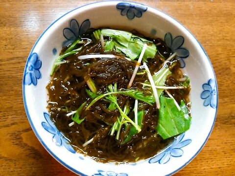 水菜ともずくの酢の物